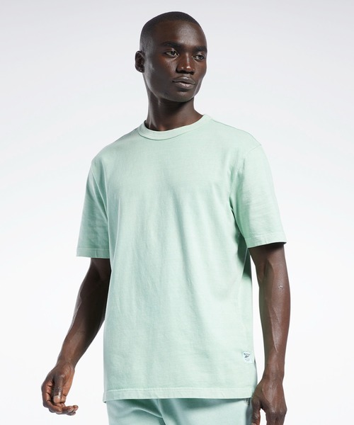 Reebok(リーボック)の「クラシックス ナチュラルダイ Tシャツ / Classics Natural Dye T-Shirt /(Tシャツ/カットソー・メンズ・ライトグレー/オフホワイト/グリーン系その他/スカイブルー・SMALL/MEDIUM/LARGE/X-LARGE/XX-LARGE/XXX-LARGE/X-SMALL)」の4枚目の写真