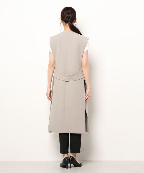 KOBE LETTUCE（コウベレタス）の「サイドスリットロングジレベスト（ベスト・レディース・ブラック/ブルー/グレイッシュベージュ/モカ・FREE）」の14枚目の写真