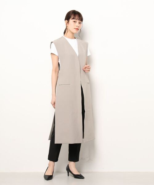 KOBE LETTUCE（コウベレタス）の「サイドスリットロングジレベスト（ベスト・レディース・ブラック/ブルー/グレイッシュベージュ/モカ・FREE）」の5枚目の写真
