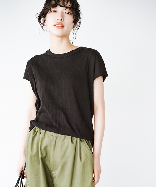 haco!(ハコ)の「Tシャツ苦手派の大人でも着やすい!便利なちょい袖ランダムテレコトップス by que made me(Tシャツ/カットソー・レディース・ブラック/オフホワイト/グリーン・SMALL/MEDIUM/LARGE/X-LARGE)」の13枚目の写真