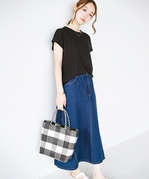 haco!(ハコ)の「Tシャツ苦手派の大人でも着やすい!便利なちょい袖ランダムテレコトップス by que made me(Tシャツ/カットソー・レディース・ブラック/オフホワイト/グリーン・SMALL/MEDIUM/LARGE/X-LARGE)」の16枚目の写真