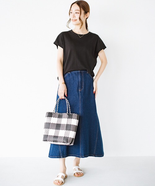 haco!(ハコ)の「Tシャツ苦手派の大人でも着やすい!便利なちょい袖ランダムテレコトップス by que made me(Tシャツ/カットソー・レディース・ブラック/オフホワイト/グリーン・SMALL/MEDIUM/LARGE/X-LARGE)」の22枚目の写真