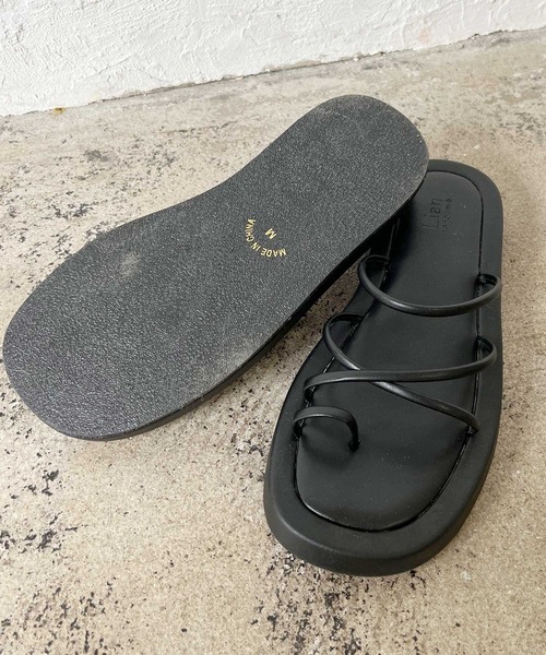 LIAN(リアン)の「厚底レースアップサンダル(サンダル・レディース・アイボリー/ブラック/ベージュ・SMALL/MEDIUM/LARGE)」の20枚目の写真