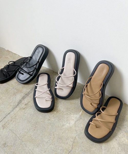 LIAN(リアン)の「厚底レースアップサンダル(サンダル・レディース・アイボリー/ブラック/ベージュ・SMALL/MEDIUM/LARGE)」の10枚目の写真