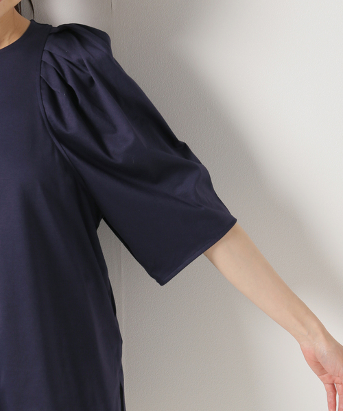 IENA LA BOUCLE(イエナラブークル)の「IENA LA BOUCLE タックスリーブカットソー(Tシャツ/カットソー・レディース・グリーン系その他/ネイビー・FREE)」の3枚目の写真