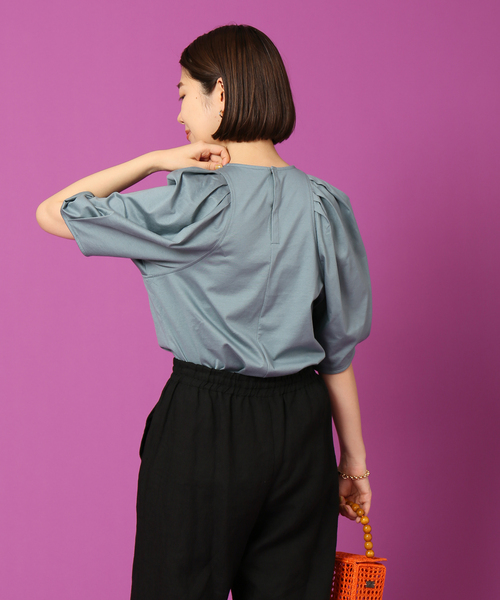 IENA LA BOUCLE(イエナラブークル)の「IENA LA BOUCLE タックスリーブカットソー(Tシャツ/カットソー・レディース・グリーン系その他/ネイビー・FREE)」の17枚目の写真