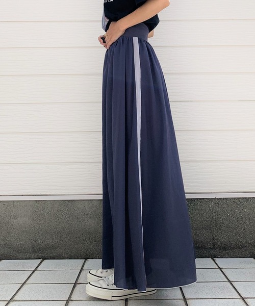 Q（キュー）の「サイドラインマキシスカート（スカート・レディース・チャコールグレー/ライトグレー・MEDIUM）」の4枚目の写真