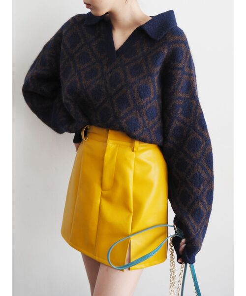 EVRIS（エヴリス）の「ダイヤモチーフオープンカラーニット（ニット/セーター・レディース・ブラック/ネイビー/ブルー・FREE）」の2枚目の写真