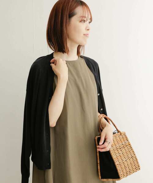 URBAN RESEARCH DOORS（アーバンリサーチドアーズ）の「ハイゲージコットンカーディガン（カーディガン/ボレロ・レディース・ライトベージュ/ネイビー/ブラック・MEDIUM）」の18枚目の写真