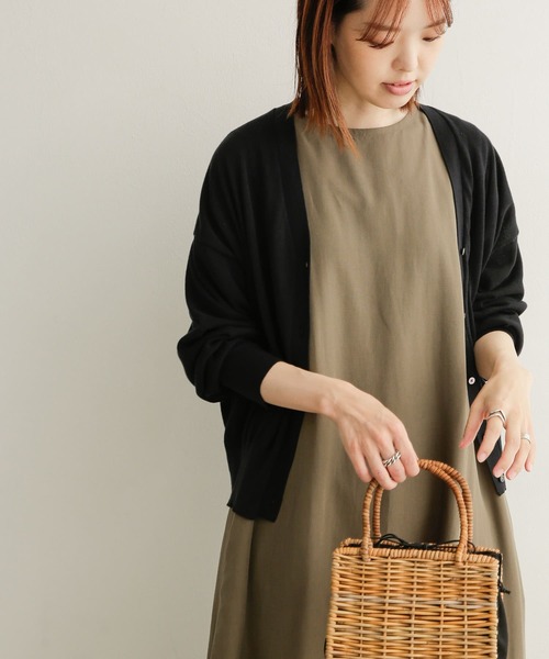 URBAN RESEARCH DOORS（アーバンリサーチドアーズ）の「ハイゲージコットンカーディガン（カーディガン/ボレロ・レディース・ライトベージュ/ネイビー/ブラック・MEDIUM）」の21枚目の写真