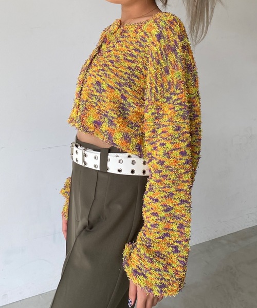 SHAGGIE（シャギー）の「MIXカールヤーンボリュームスリーブクロップカーディガン（カーディガン/ボレロ・レディース・グレー/レッド/イエロー・FREE）」の20枚目の写真