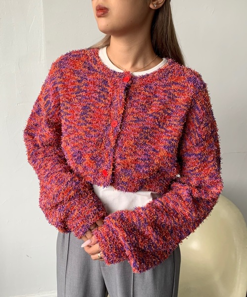 SHAGGIE（シャギー）の「MIXカールヤーンボリュームスリーブクロップカーディガン（カーディガン/ボレロ・レディース・グレー/レッド/イエロー・FREE）」の4枚目の写真