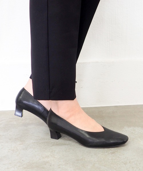 cava cava（サヴァサヴァ）の「ソフトプレーンパンプス　3720451（パンプス・レディース・ブラック/グレー/ネイビー/グレイッシュベージュ/プラチナム/ダークベージュ/シャンパン/ネイビー系/シルバー・24.0cm/22.5cm/23.5cm/23.0cm/24.5cm/23cm/24cm）」の15枚目の写真