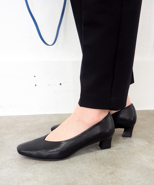 cava cava（サヴァサヴァ）の「ソフトプレーンパンプス　3720451（パンプス・レディース・ブラック/グレー/ネイビー/グレイッシュベージュ/プラチナム/ダークベージュ/シャンパン/ネイビー系/シルバー・24.0cm/22.5cm/23.5cm/23.0cm/24.5cm/23cm/24cm）」の16枚目の写真