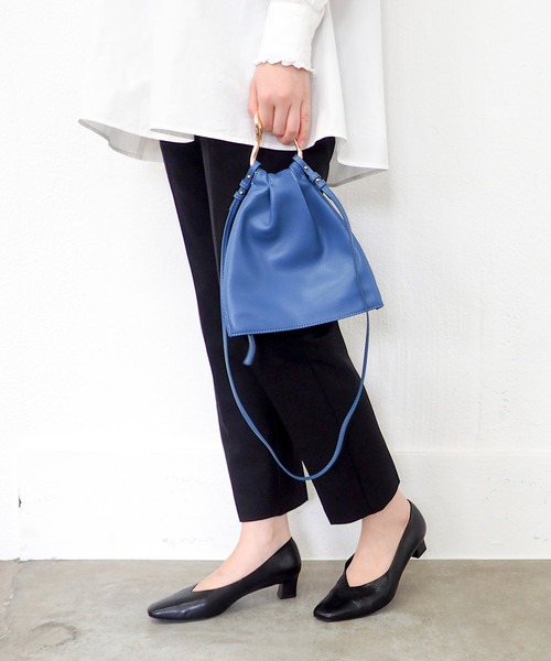 cava cava（サヴァサヴァ）の「ソフトプレーンパンプス　3720451（パンプス・レディース・ブラック/グレー/ネイビー/グレイッシュベージュ/プラチナム/ダークベージュ/シャンパン/ネイビー系/シルバー・24.0cm/22.5cm/23.5cm/23.0cm/24.5cm/23cm/24cm）」の18枚目の写真