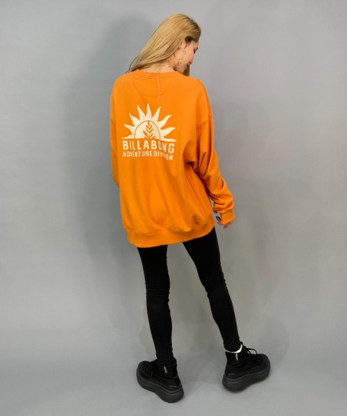 BILLABONG(ビラボン)の「BILLABONG/ビラボン 撥水加工/ビッグシルエット/オーバーサイズ/バックプリントスウェット BC014-007(スウェット・レディース・ホワイト/ブラック/オレンジ・M/L)」の12枚目の写真