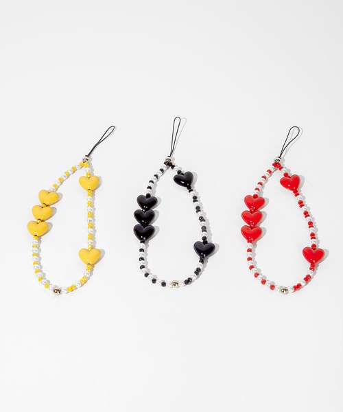 FOLLOWIN（フォロウィン）の「ハートモチーフスマホストラップ（スマホケース/カバー・レディース・ブラック/レッド/イエロー・ONE SIZE）」の2枚目の写真