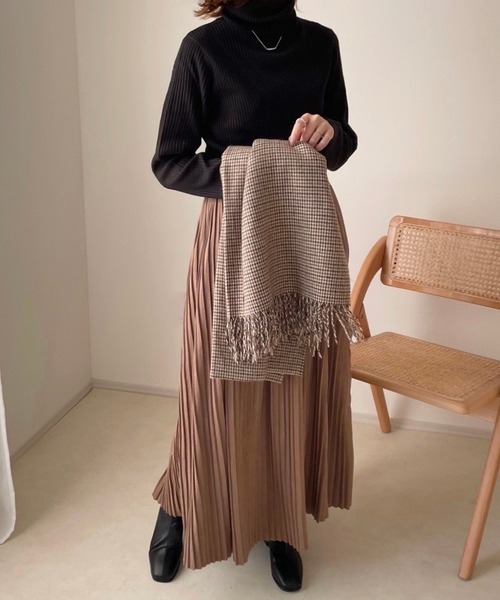 chocomee(チョコミー)の「ボリュームストール(ストール/ショール・レディース・ブラウン/グリーン・ONESIZE)」の3枚目の写真