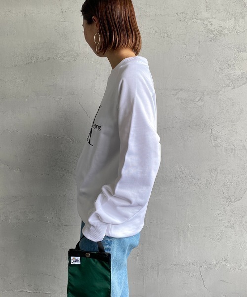 Calvin Klein Jeans（カルヴァンクラインジーンズ）の「[Calvin Klein Jeans/カルバンクラインジーンズ] モノグラムロゴ クルーネックスウェット（スウェット・レディース・ブラック/ホワイト・M/L）」の19枚目の写真