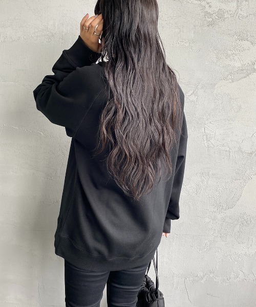 Calvin Klein Jeans（カルヴァンクラインジーンズ）の「[Calvin Klein Jeans/カルバンクラインジーンズ] モノグラムロゴ クルーネックスウェット（スウェット・レディース・ブラック/ホワイト・M/L）」の12枚目の写真