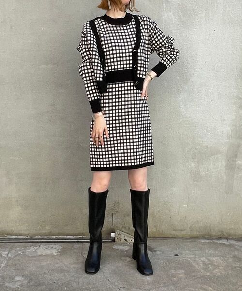 MAJESTIC LEGON(マジェスティックレゴン)の「ガーリーカーデ&ワンピSET(ワンピース・レディース・ブラック系その他/ブラウン系その他2/ベージュ系その他2・MEDIUM)」の2枚目の写真