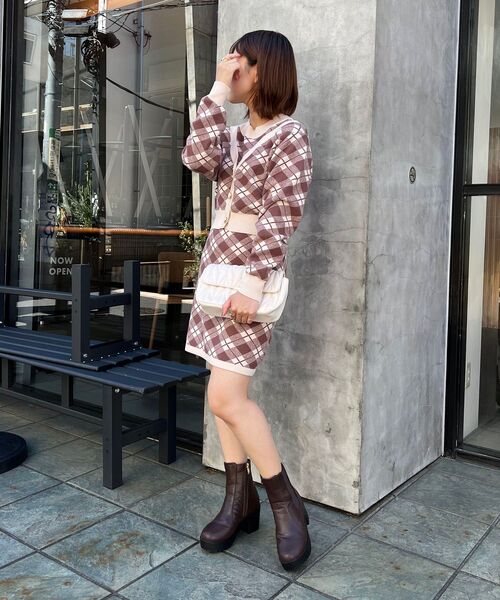 MAJESTIC LEGON(マジェスティックレゴン)の「ガーリーカーデ&ワンピSET(ワンピース・レディース・ブラック系その他/ブラウン系その他2/ベージュ系その他2・MEDIUM)」の10枚目の写真