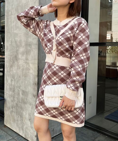 MAJESTIC LEGON(マジェスティックレゴン)の「ガーリーカーデ&ワンピSET(ワンピース・レディース・ブラック系その他/ブラウン系その他2/ベージュ系その他2・MEDIUM)」の6枚目の写真
