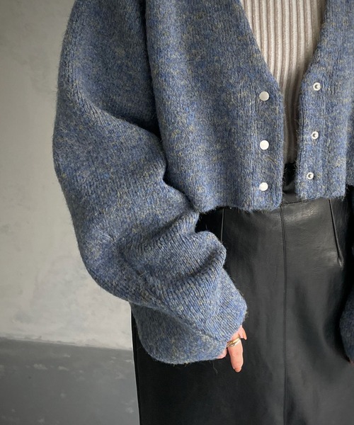 &g'aime（アンジェム）の「【&g’aime】MIXカラーVネックカーディガン（カーディガン/ボレロ・レディース・ダークパープル/ブルー/グレー・FREE）」の22枚目の写真