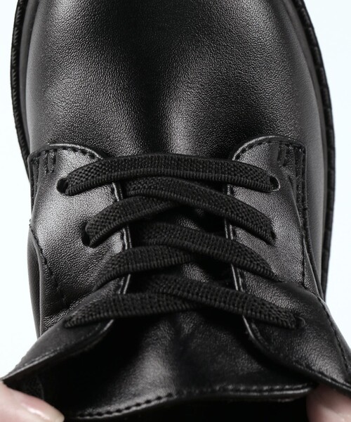 BRANSHES（ブランシェス）の「レースアップショートブーツ（ブーツ・キッズ・ブラック・16.0cm/17.0cm/20.0cm/21.0cm/19.0cm/18.0cm）」の8枚目の写真