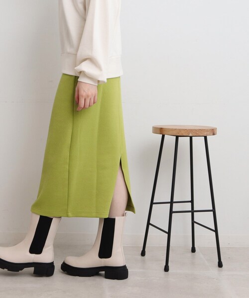 Cutie Blonde（キューティーブロンド）の「◆キルティングナロースカート（スカート・レディース・ブラック/黄緑系/アイボリー・00）」の5枚目の写真