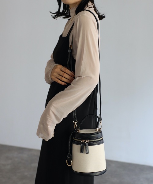 ap retro（アプレトロ）の「配色バケツバッグ（ショルダーバッグ・レディース・ブラック・FREE）」の5枚目の写真