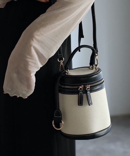 ap retro（アプレトロ）の「配色バケツバッグ（ショルダーバッグ・レディース・ブラック・FREE）」の7枚目の写真