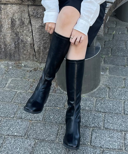 LAUIR（ラウアー）の「スクエアトゥロングブーツ（ブーツ・レディース・ブラウン/ブラック・36/38/39/37）」の4枚目の写真