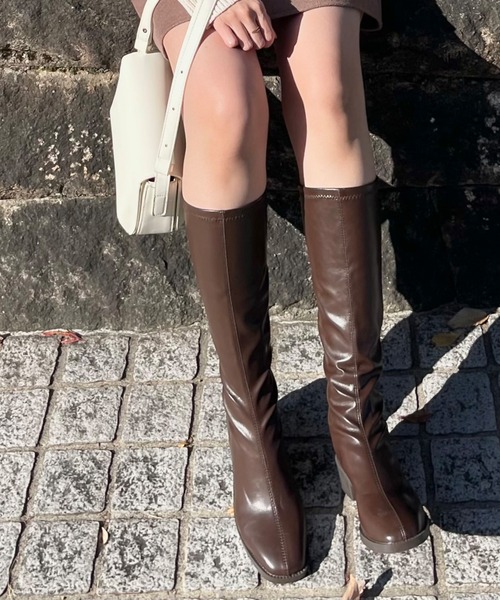 LAUIR（ラウアー）の「スクエアトゥロングブーツ（ブーツ・レディース・ブラウン/ブラック・36/38/39/37）」の6枚目の写真