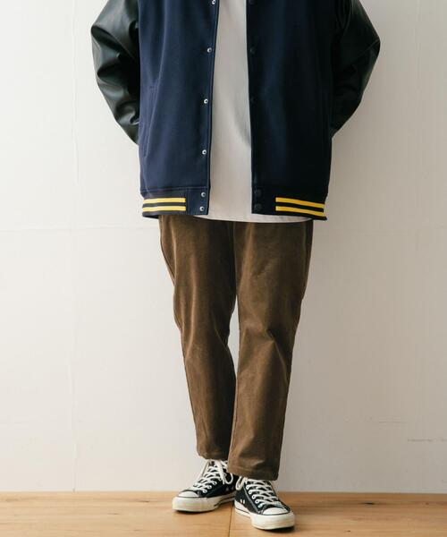 ITEMS URBANRESEARCH（アイテムズ アーバンリサーチ）の「ストレッチコーデュロイ テーパードパンツ（その他パンツ・メンズ・グリーン/ブラウン/ブラック/ベージュ・MEDIUM/LARGE）」の10枚目の写真