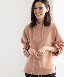 上品とろみ素材ワイドネックプルオーバー