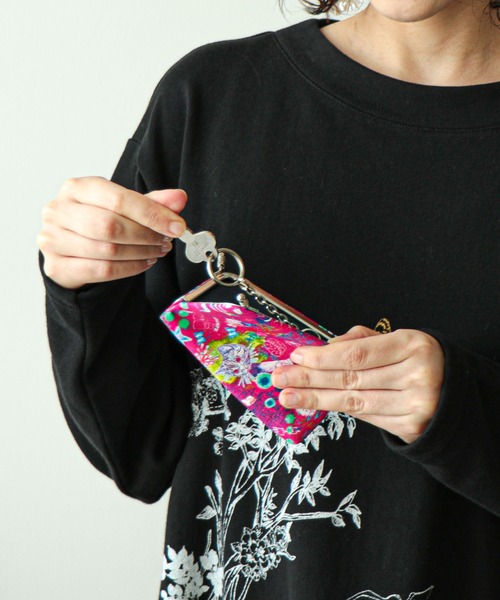 ScoLar（スカラー）の「sh-002：3柄展開がま口キーケース（キー
