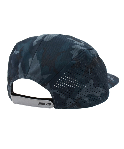 NIKE SB（ナイキエスビー）の「ユニセックス ナイキ スケート キャップ NIKE SB PERF PRINTED 5 PANEL 659424（キャップ・メンズ・カーキ/ネイビー・ONE SIZE）」の11枚目の写真
