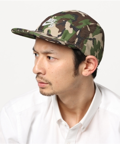 NIKE SB（ナイキエスビー）の「ユニセックス ナイキ スケート キャップ NIKE SB PERF PRINTED 5 PANEL 659424（キャップ・メンズ・カーキ/ネイビー・ONE SIZE）」の3枚目の写真