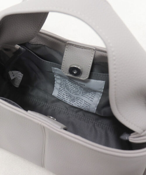 maison vert(メゾンヴェール)の「【maison vert/メゾンヴェール】ワンハンドルフェイクレザーバッグ(トートバッグ・レディース・ブラック/グレー・FREE)」の10枚目の写真