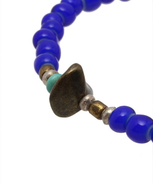 MR.OLIVE（ミスターオリーブ）の「Antique Beads Bracelet-Navy-（ブレスレット・メンズ・ネイビー・FREE）」の3枚目の写真