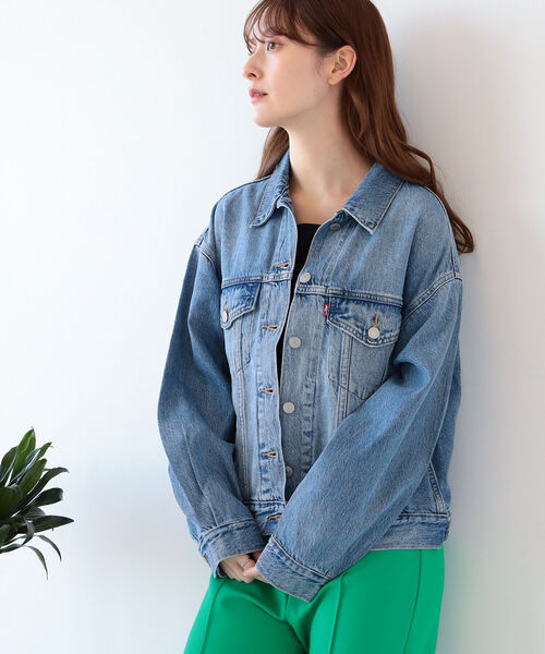Ray BEAMS（レイビームス）の「【WEB限定】LEVI'S(R) / 90S トラッカー ジャケット（デニムジャケット・レディース・ブルー・SMALL）」の6枚目の写真