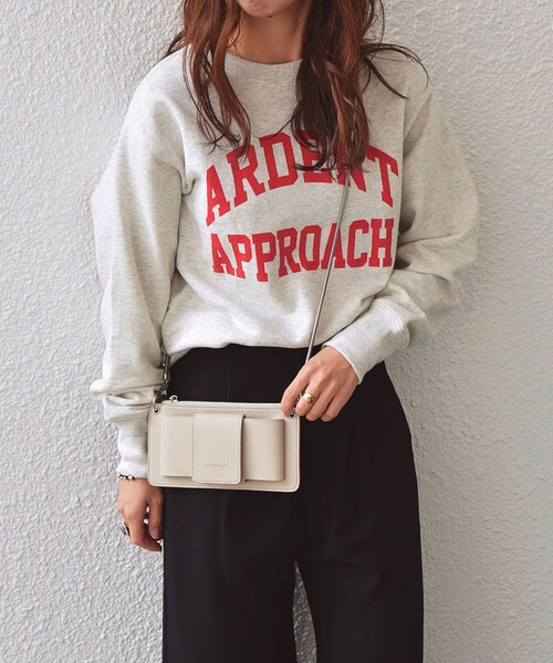 ROVERETO（ロベレート）の「ROVERETO: マルチ モバイル ポシェット（ショルダーバッグ・レディース・ブラック/ナチュラル/グリーン・ONE SIZE）」の17枚目の写真