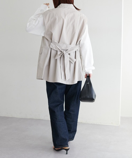 DISCOAT（ディスコート）の「【WEB限定】ナイロンフィッシャーベスト（ベスト・レディース・カーキ/アイボリー/グレイッシュベージュ・FREE）」の16枚目の写真