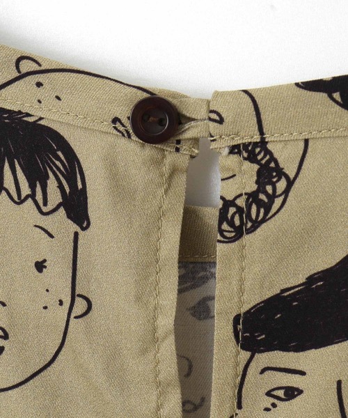 MAKE YOUR DAY（メイクユアデイ）の「いろんな顔総柄ワンピース■80～140cm（ワンピース・キッズ・ベージュ/ブラック・110/130/140/100/120/80/90）」の18枚目の写真