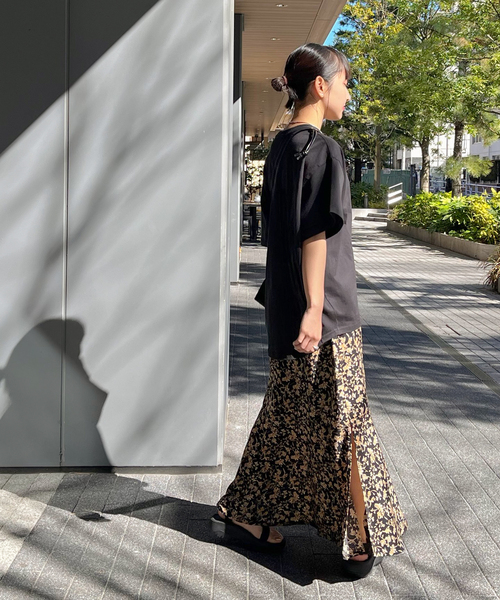 ALORE（アローレ）の「【ALORE/アローレ】バックタックTシャツ（Tシャツ/カットソー・レディース・ホワイト/ブラック・FREE）」の10枚目の写真