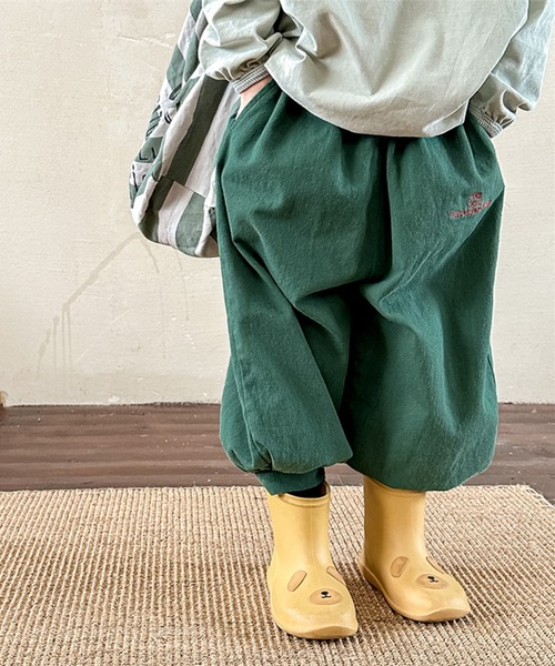 aimoha（アイモハ）の「【aimoha-KIDS-】子供服　ワンポイント刺繍入りバルーンパンツ（その他パンツ・キッズ・グリーン/ブルー・90/100/110/120/80/130）」の6枚目の写真