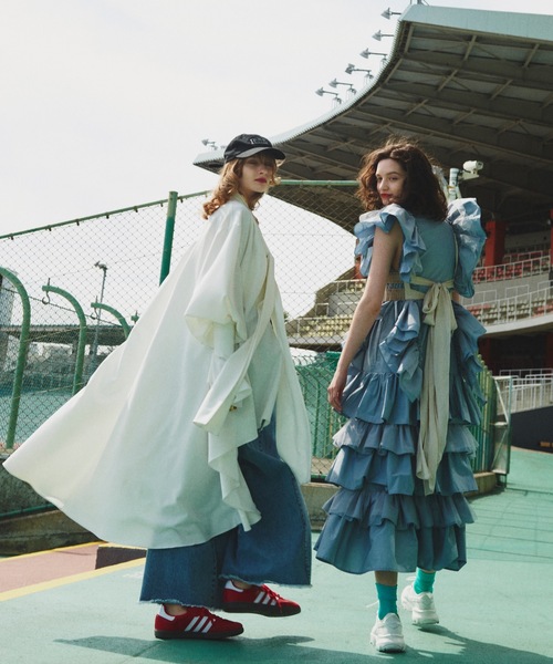 LA BELLE ETUDE(ラベルエチュード)の「裾ボリュームティアードデザインシャツワンピース(ワンピース・レディース・ブラック/ブルー・FREE)」の12枚目の写真