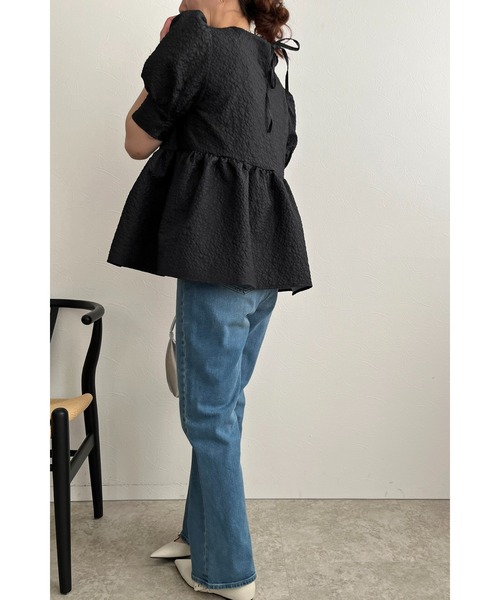 palm RICHE(ポームリシュ)の「フクレジャガードペプラムトップス(Tシャツ/カットソー・レディース・アイボリー/ブラック・M)」の12枚目の写真