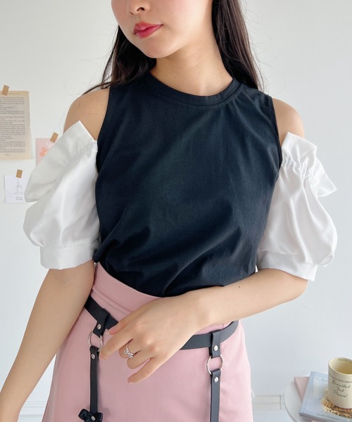 Loueme(ルエム)の「オープンショルダーボリュームスリーブトップス(Tシャツ/カットソー・レディース・ホワイト/ブラック・FREE)」の7枚目の写真
